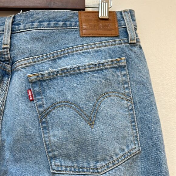 Levi's® Premium WEDGIE STRAIGHT FIT WOMEN'S JEANS Size 32 - Picture 5 of 7